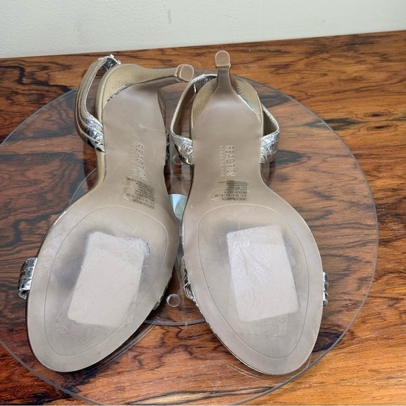 Kenneth Cole Reaction Bobbi Multi Sling Dress Heeled Sandal - Picture 16 of 16